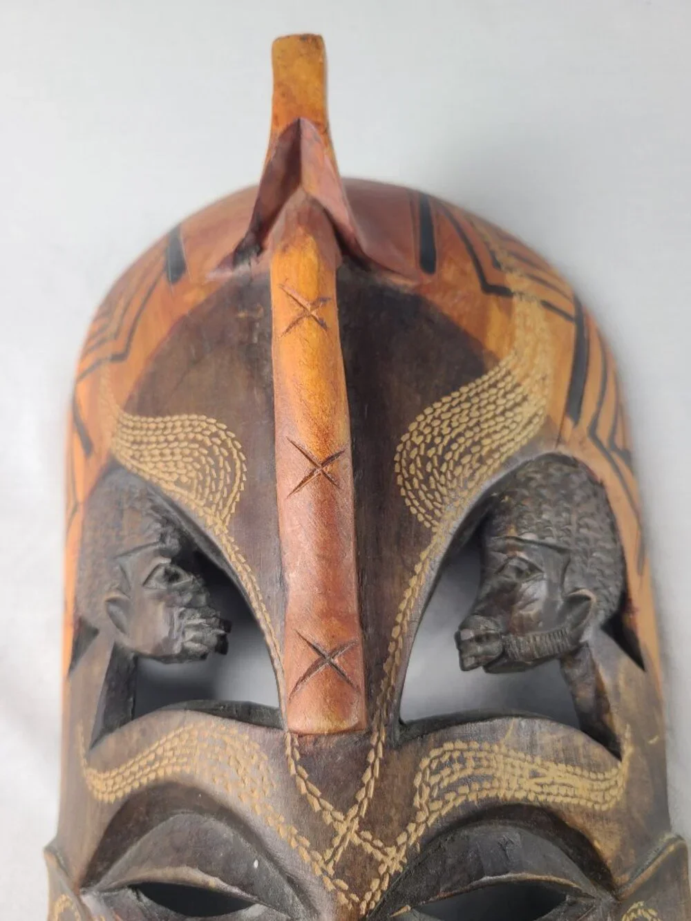 Artisan Jambo Kenya Carved African Tribal Mask Wooden Wall Décor